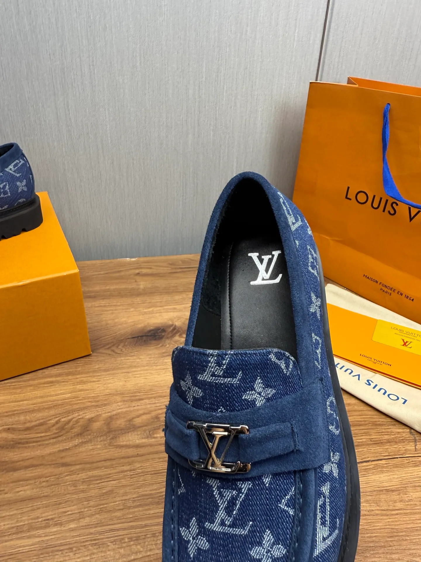 Factory 680💰 LV. Men's business casual leather shoes, all made of imported original brand leather, just to create a more comfortable wearing experience, original non-slip and wear-resistant outsole ✔️16-45 (38.45 non-returnable)